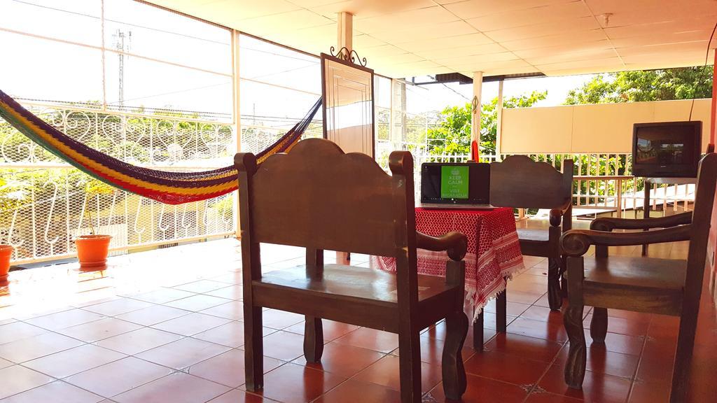 Hôtel Casa Liz à Managua Extérieur photo